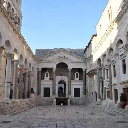 Διαμέρισμα Briscola & Tressette